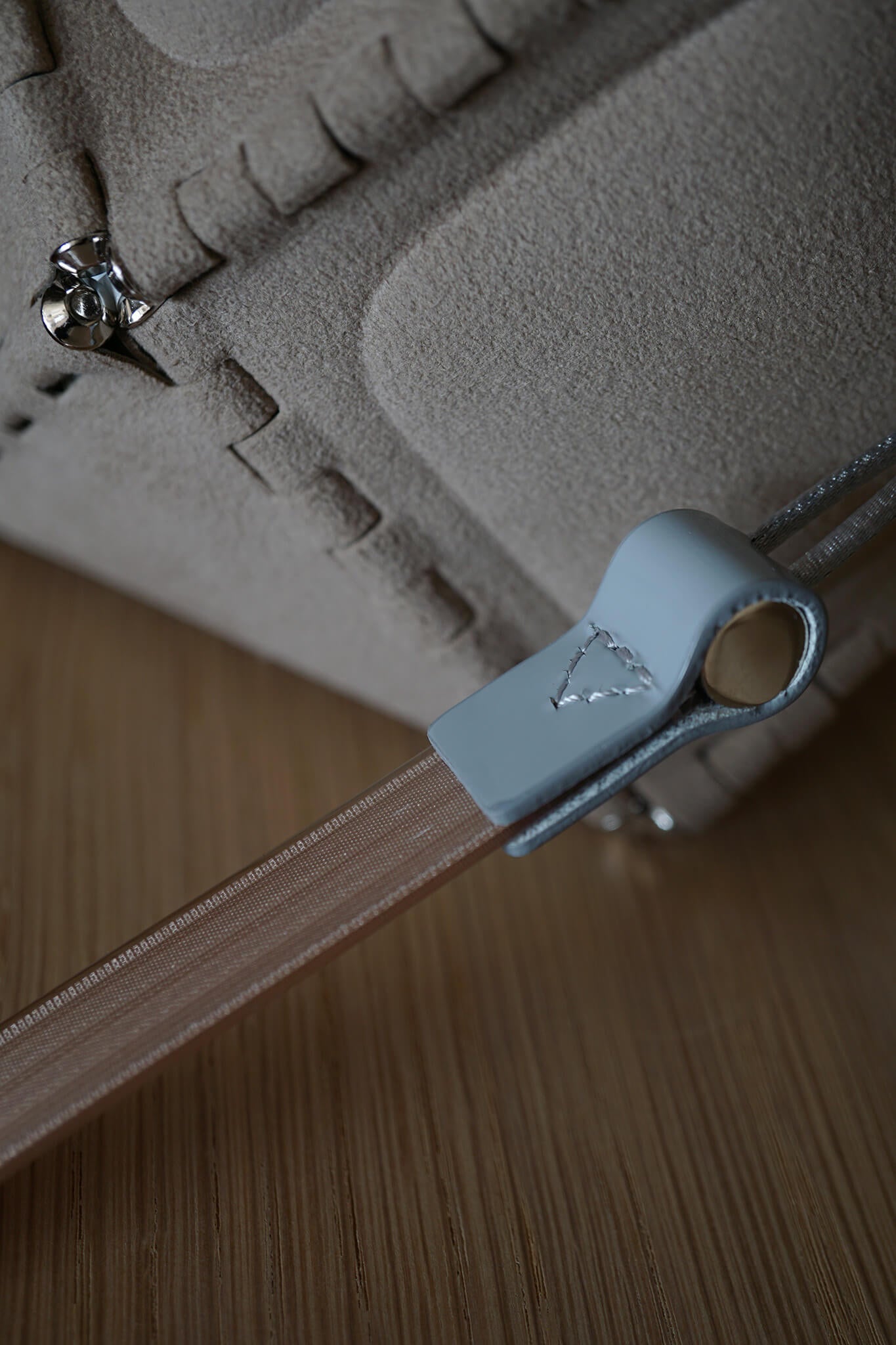 ゴジュウニバイヒカルマツムラ<br>/52 BY HIKARUMATSUMURA<br>ミスロボット/MissROBOT<br>ASTERISK MEDIUM / Beige