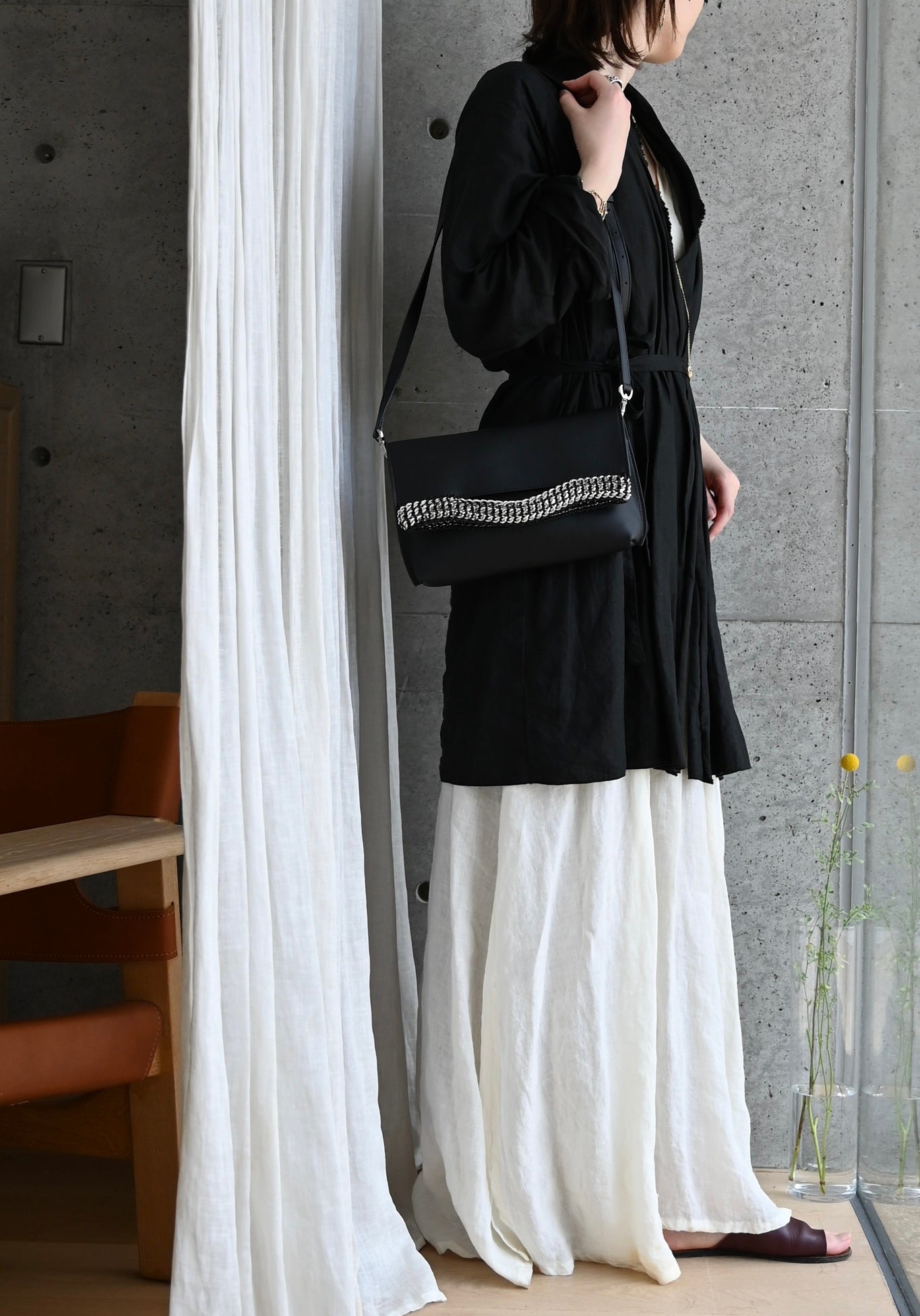 デ・クチュール/de Couture<br>クラッチバッグ(ショルダーベルト付) <br> Black ブラック