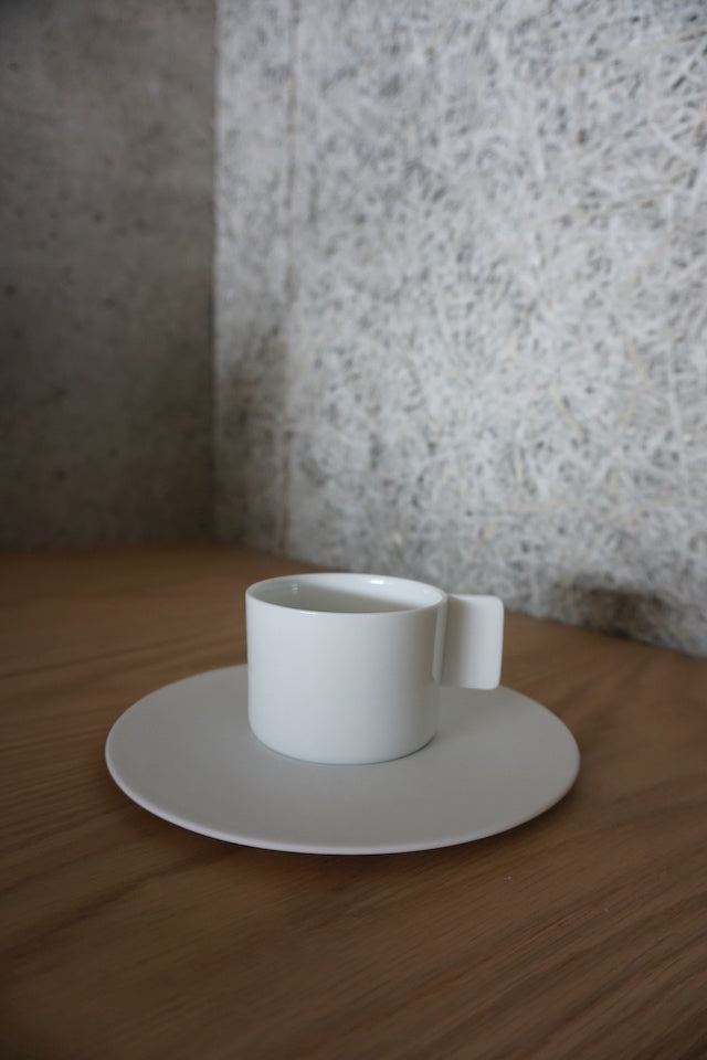 1616 / arita japan Coffee Cup Saucer Light brown アリタジャパン コーヒーカップ ソーサー ホワイト