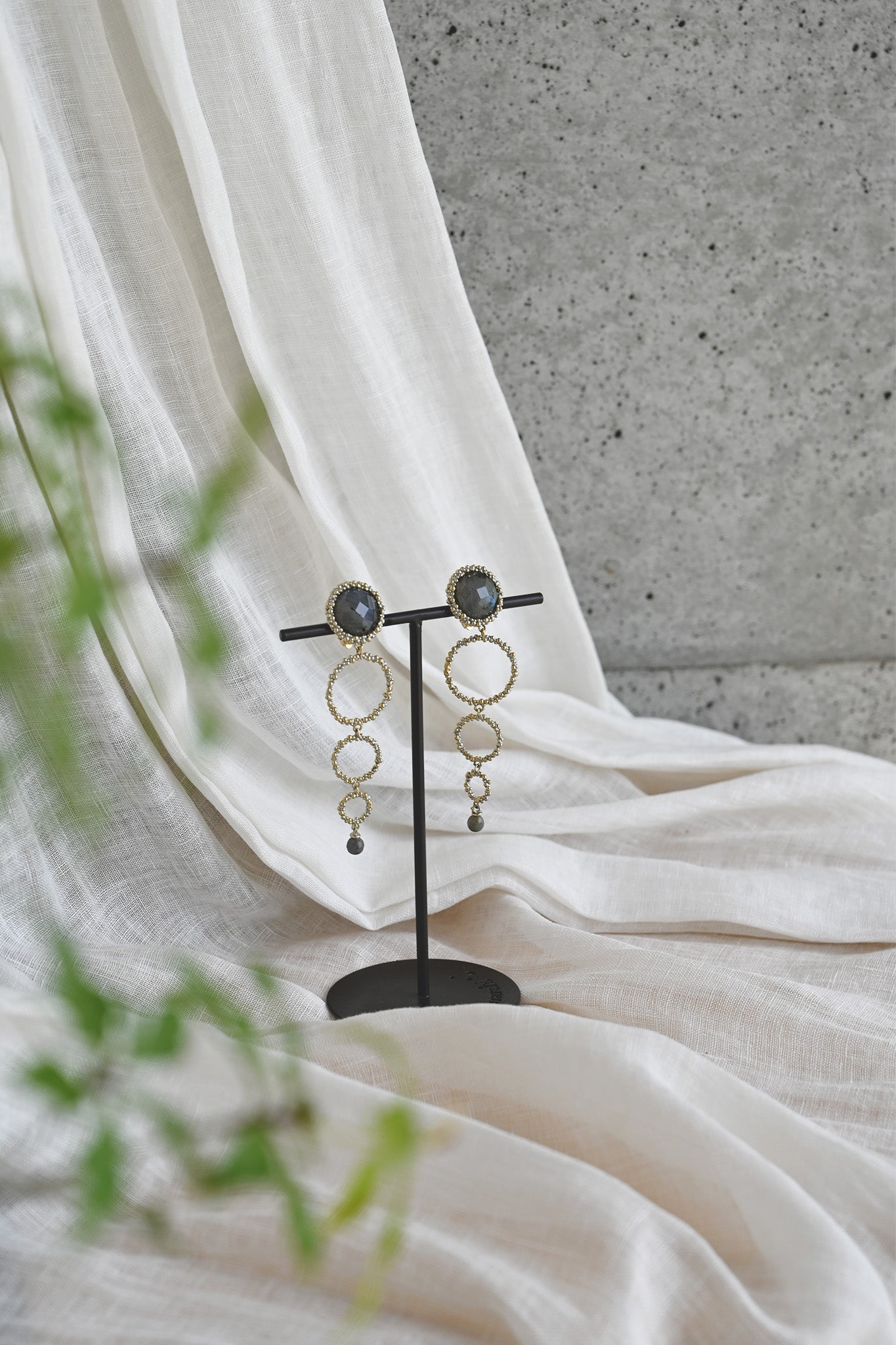 ダニエラデマルキ/Daniela de Marchi<br>Contaminazioni Collection<br> イヤリング（Earrings）［OR1145 OAG ラブラドライト］