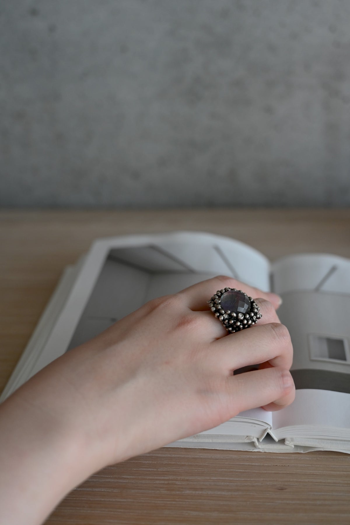 ダニエラデマルキ/Daniela de Marchi <br>D di Diamond Collection<br>リング（Ring）［AN909 ABR アメジスト/白蝶貝/クリスタル］freesize