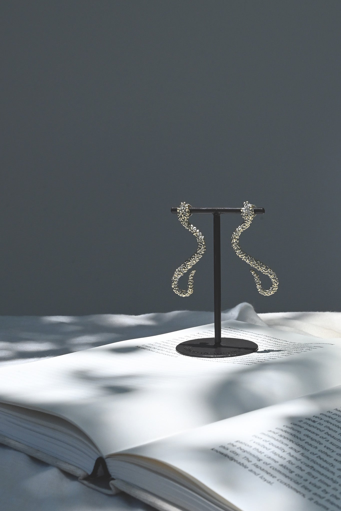 ダニエラデマルキ / Daniela de Marchi <br>  Serpenti Collection<br>ピアス（Pierces）［OR1090 OAG］