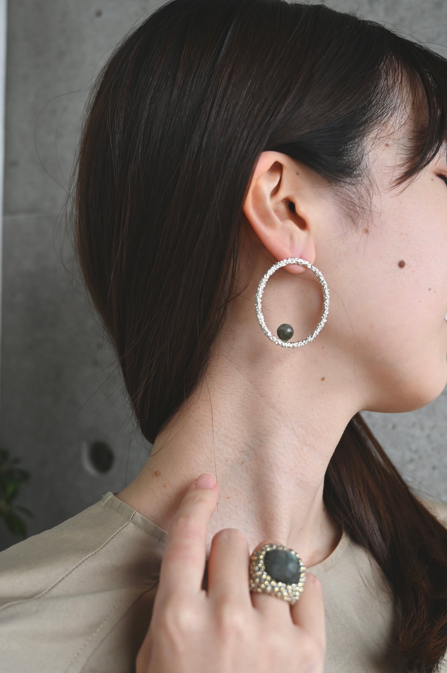 ダニエラデマルキ / Daniela de Marchi <br> ピアス（Pierces）［OR0001 ACH ラブラドライト］