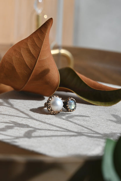 ダニエラデマルキ / Daniela de Marchi <br> BIG BANG Collection <br>リング（Ring)［AN0232 BBR  パール/ラブラドライト］Free Size