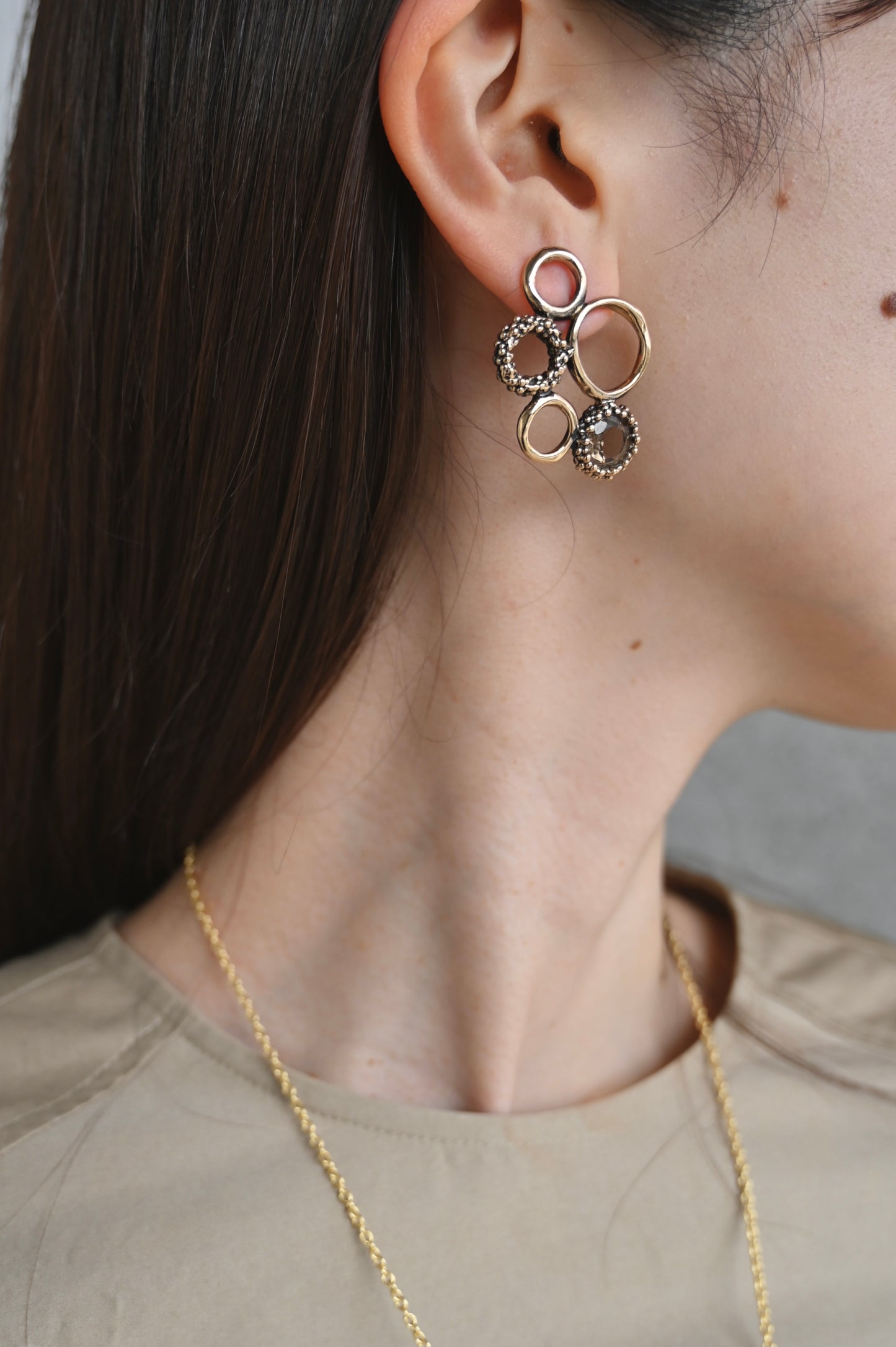 ダニエラデマルキ/Daniela de Marchi<br>Inclusion Collection<br> ピアス（Pieces）[OR1382 BBR スモーキークォーツ]