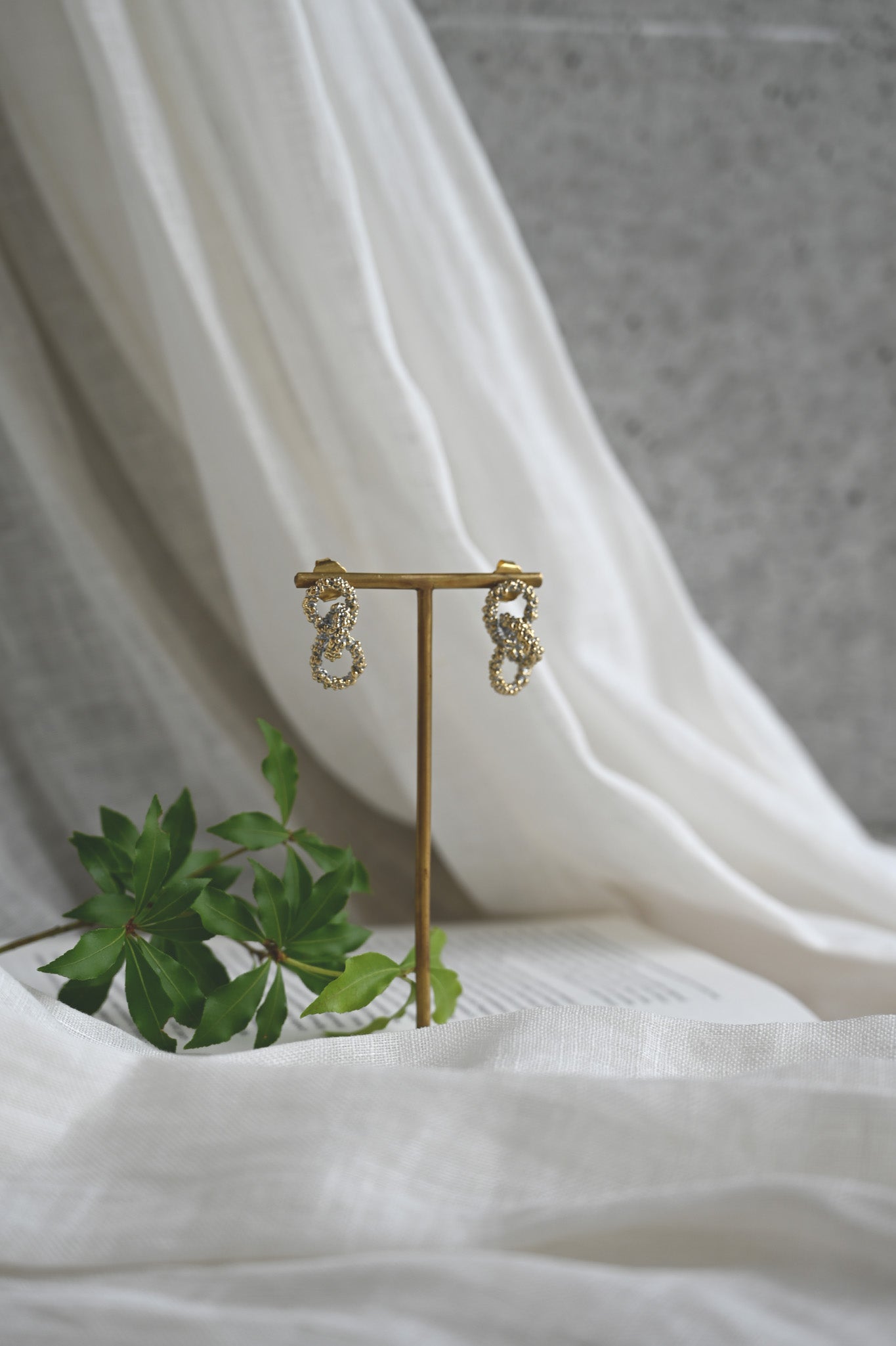 ダニエラデマルキ / Daniela de Marchi <br> CAOS Collection<br>ピアス（Pierces）［OR1439 OAG］
