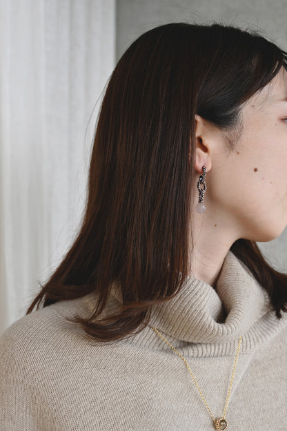 ダニエラデマルキ / Daniela de Marchi <br> Empatia Collection <br>ピアス（Pierce）［OR1437 OVI ローズクオーツ］