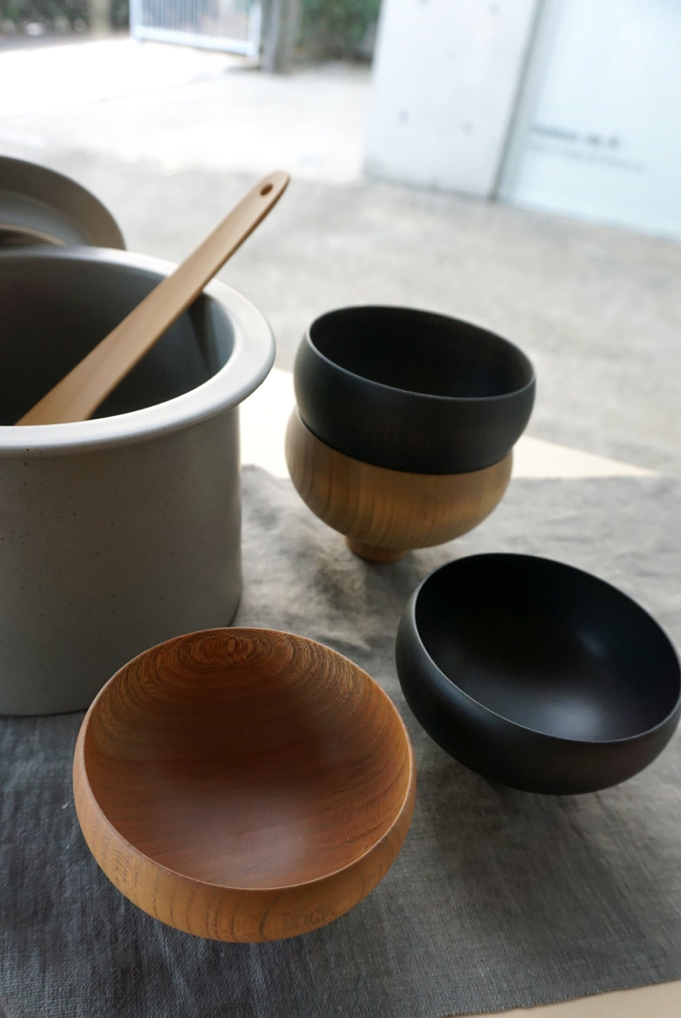 我戸幹男商店, AEKA Round bowl S / Black