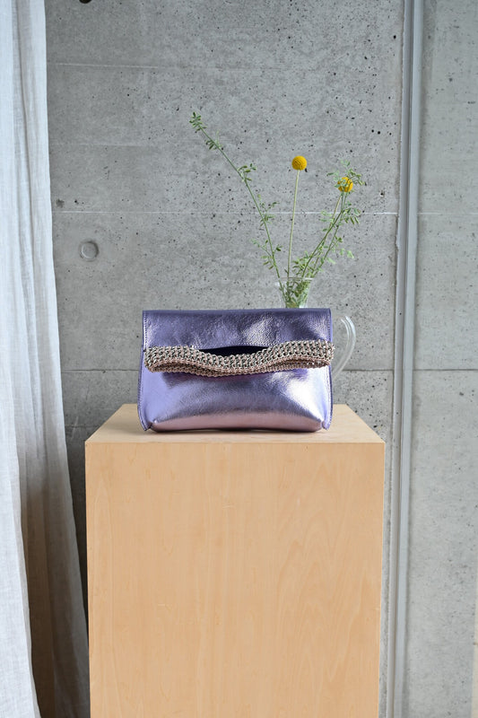 デ・クチュール/de Couture<br>クラッチバッグ（ショルダーベルト付） <br> Metalic Lavender  メタリックラベンダー