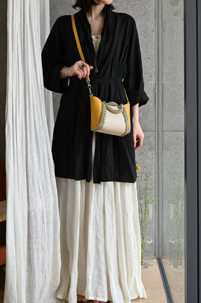 デ・クチュール/de Couture<br>2WAY チェーン レザー トートバッグ SSサイズ (ショルダーベルト付)<br>Ivory / Amber アイボリー/アンバー