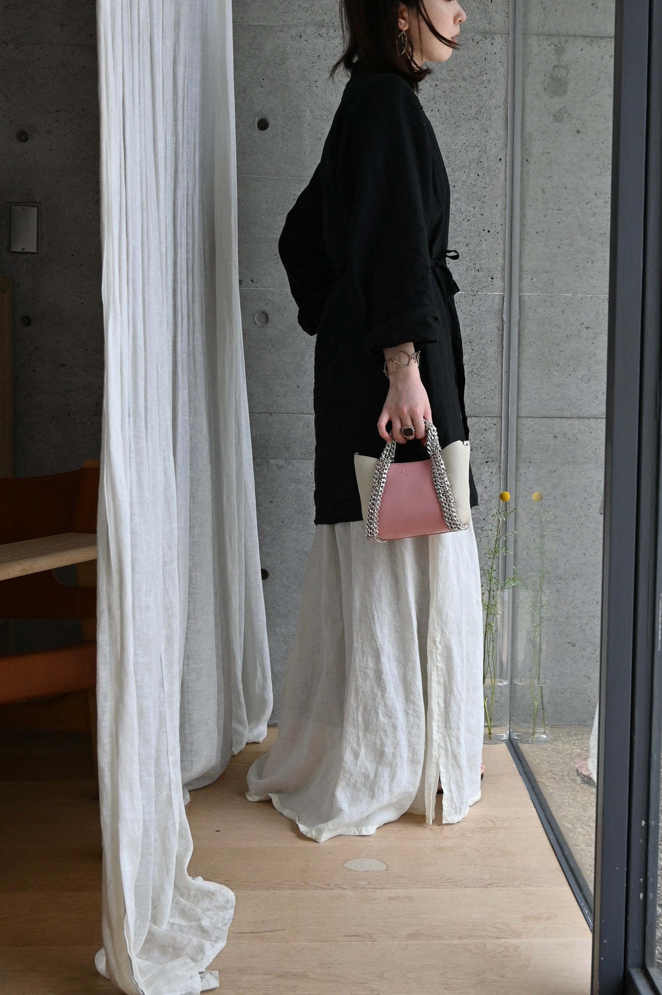 デ・クチュール/de Couture<br>2WAY チェーン レザー トートバッグ SSサイズ (ショルダーベルト付)<br>Pink / Ivory  ピンク/アイボリー