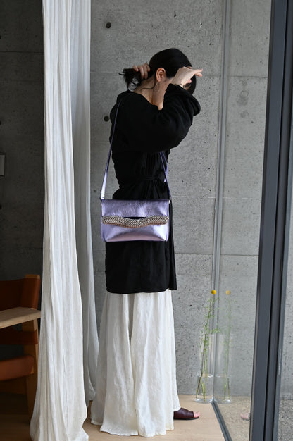 デ・クチュール/de Couture<br>クラッチバッグ（ショルダーベルト付） <br> Metalic Lavender  メタリックラベンダー