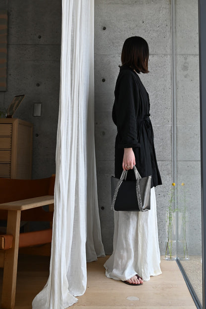 デ・クチュール/de Couture<br>2WAY チェーン レザー トートバッグ S size (ショルダー/ポーチ付)<br> Black /Metalic Brack ブラック/メタリックブラック （チェーン：シルバーカラー）