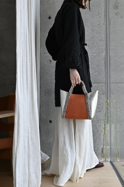 デ・クチュール/de Couture<br>2WAY チェーン レザー トートバッグ S size (ショルダー/ポーチ付)<br>  Rusty / Metalic Silver  ラスティ/メタリックシルバー