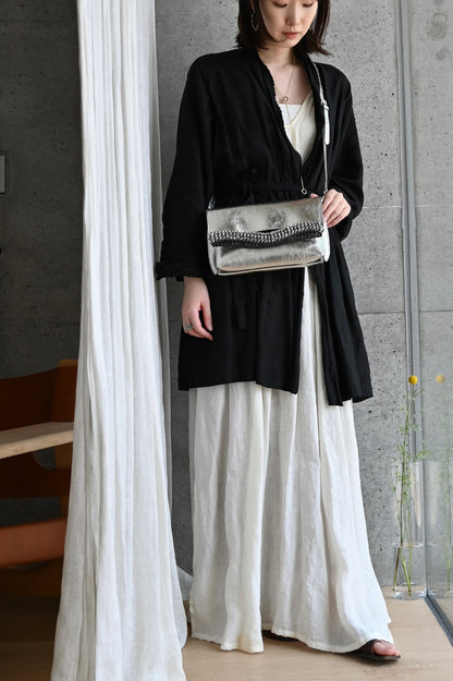 デ・クチュール/de Couture<br>クラッチバッグ（ショルダーベルト付） <br> Metalic Silver メタリックシルバー