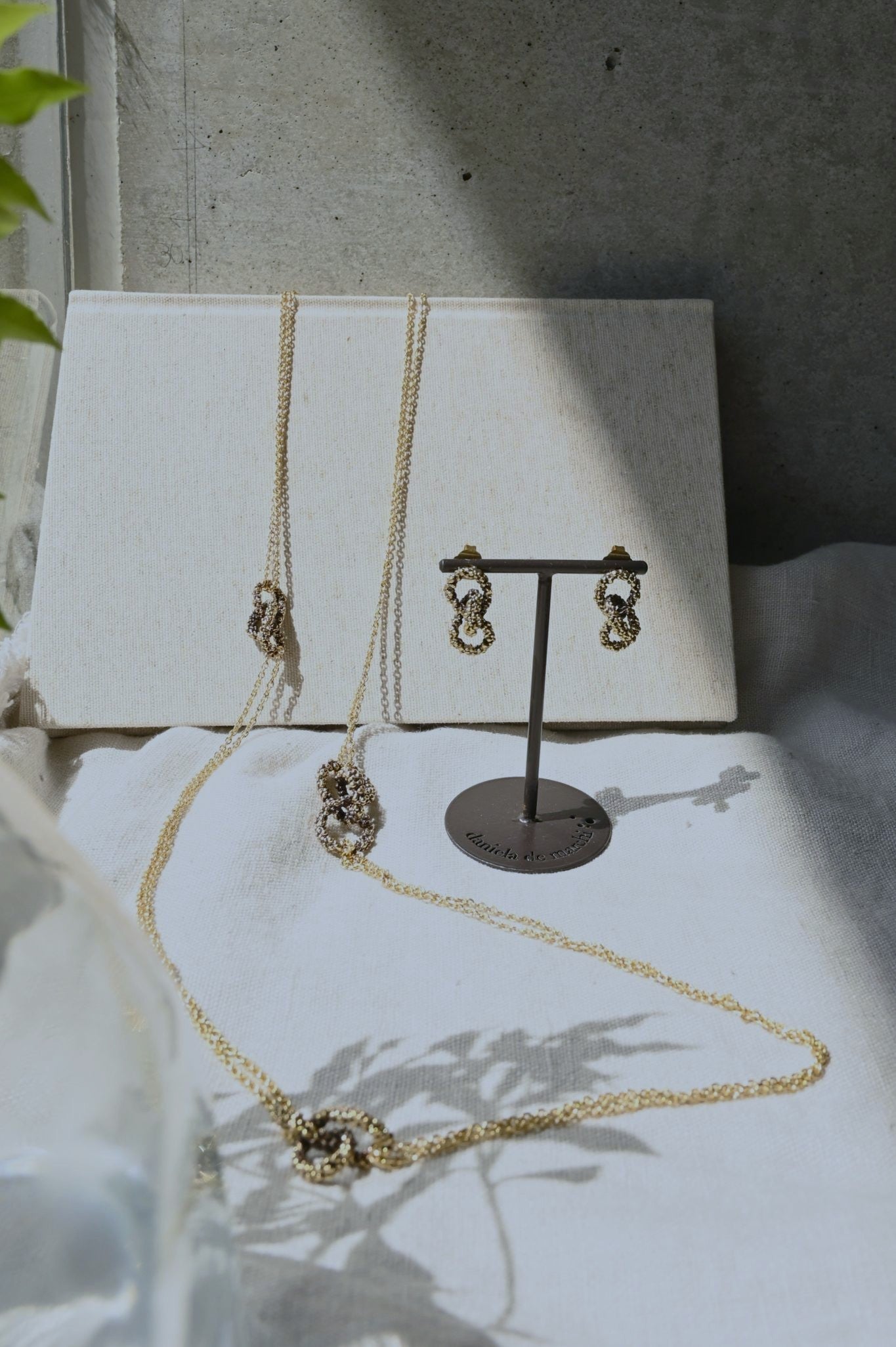 ダニエラデマルキ / Daniela de Marchi <br> CAOS Collection<br>ピアス（Pierces）［OR1439 OBR ］