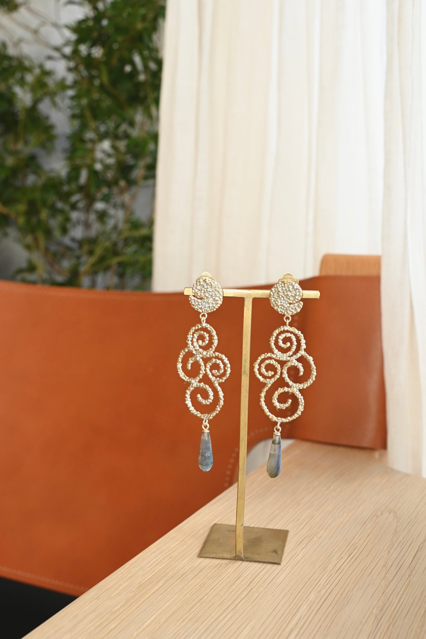 ダニエラデマルキ / Daniela de Marchi <br> Ghiligori Collection<br>イヤリング（Earrings） [OR1187 OAG ラブラドライト]