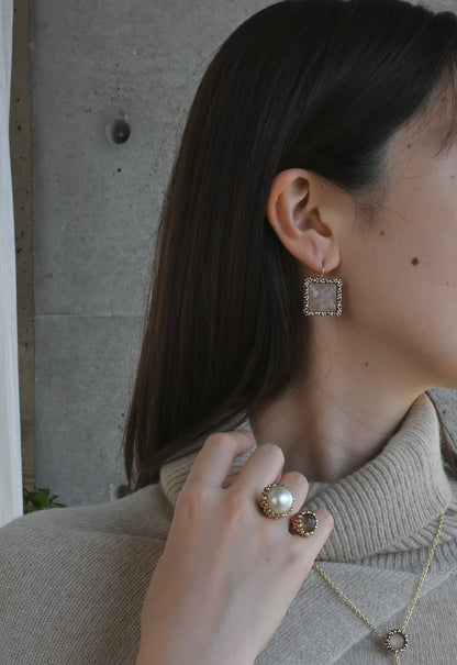 ダニエラデマルキ/Daniela de Marchi<br>Gatsby Collection <br>ピアス（Pierces）［OR1363 OVIO ローズクオーツ］