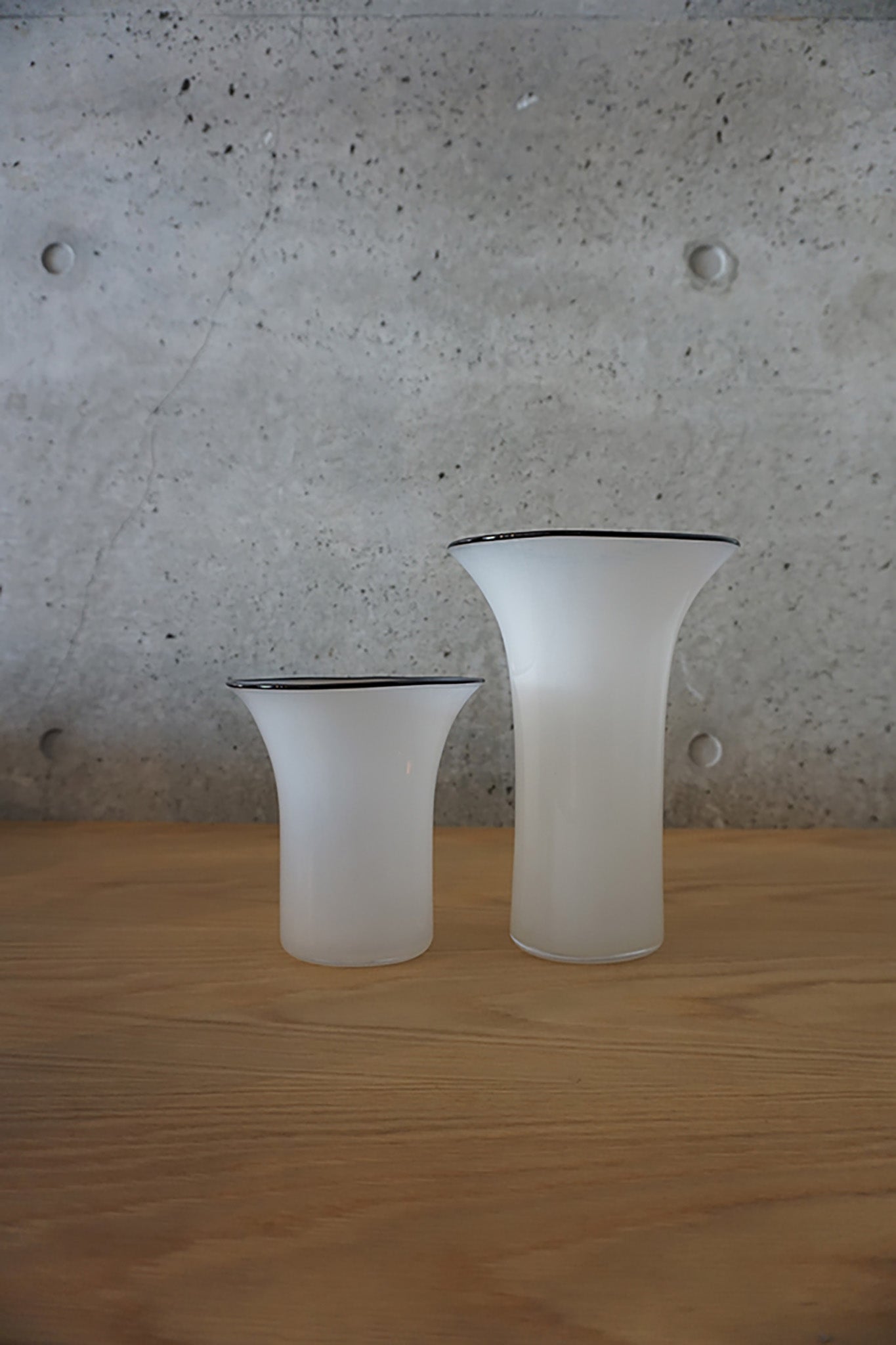 fresco<br>kasumi vase M / ivory