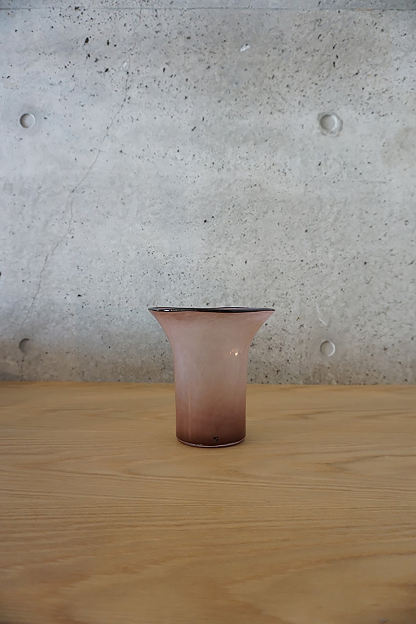 fresco<br>kasumi vase M / ivory