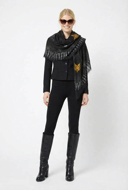 ヴァシリサ/VASSILISA<br>カシミア ストール<br>ファーとFOXのプリント/Black